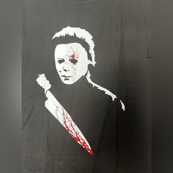 NWOT Amazon Halloween T-Shirt - Picture 3 of 5